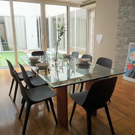 Albergue Magic Cornellà *
