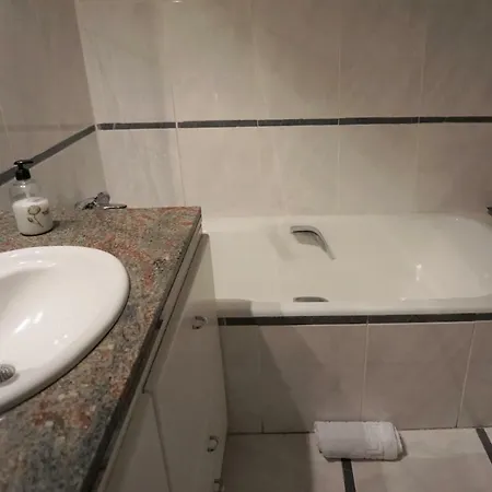 Albergue Magic Cornellà *